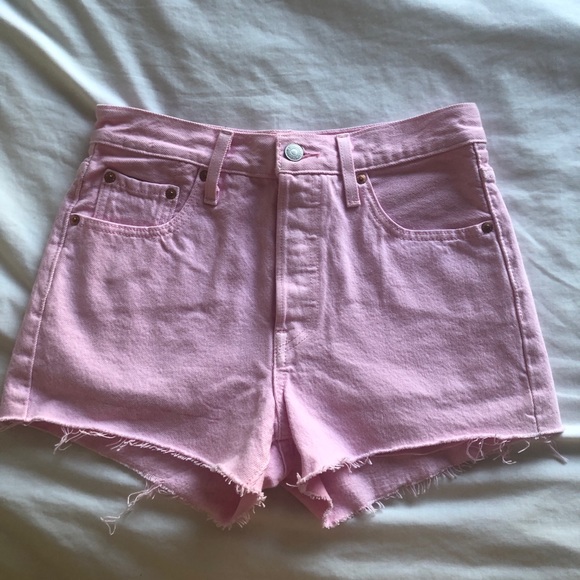 Pink Levi’s Denim Shorts - Picture 2 of 4